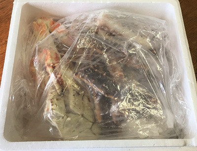 ＜12月21日決済分まで年内配送＞【北海道根室産】生冷凍・ボイル冷凍たらばがに脚セット D-59006