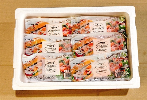 スモークサーモン4～8P(計1kg)＆塩銀鮭切り身1切(約70g)×30P F-09020