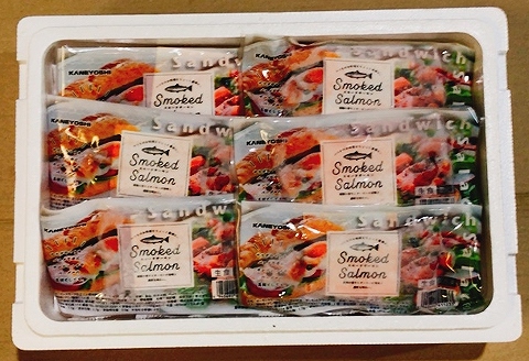 ＜12月14日決済分まで年内配送＞スモークサーモン4～8P(計1kg)＆銀だらみりん漬け1切(約80g)×15P F-09022