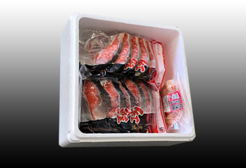 ＜12月21日決済分まで年内配送＞花咲かにむき身300g、甘塩紅鮭5切×10P F-36004