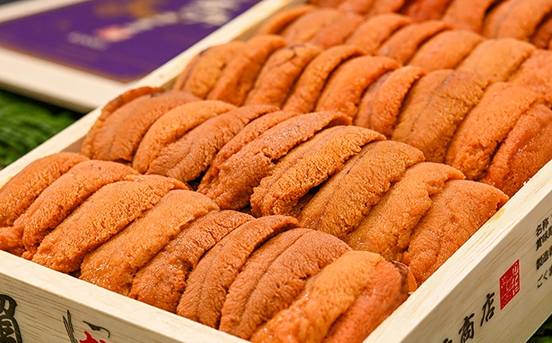 エゾバフンウニ(赤系)240～250g×2折 D-29009