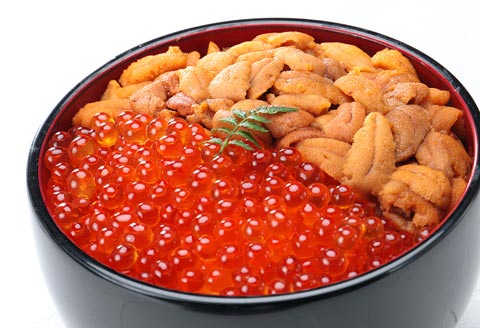 蒸しウニ(赤系)80g、鮭イクラ160gセット A-24014