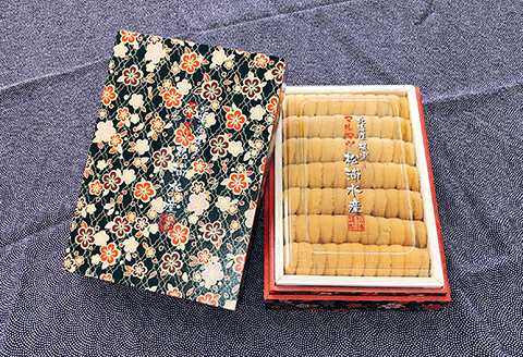 エゾバフンウニ(黄系)約250g×1折(化粧箱黒入)[2026年1月下旬以降発送] F-91002