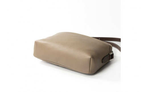 SOMES ショルダーバッグ キャバレッティ （グレージュ） CI-02 [ソメスサドル 北海道 砂川市 12260566] ソメス バッグ ショルダー 斜めがけ メンズ レディース 本革 革 革製品 革鞄 革バッグ 鞄 かばん レザー コンパクト グレージュ