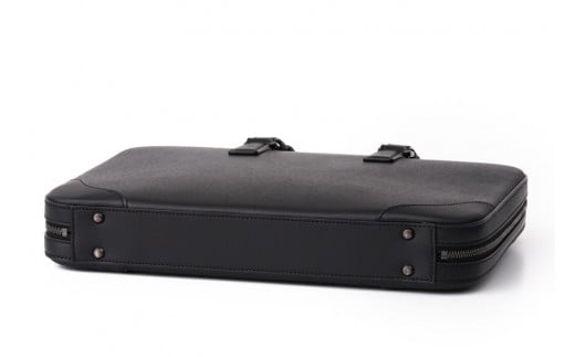 SOMES コンパクト ブリーフケース イノベーション （ブラック） IV-64 [ソメスサドル 北海道 砂川市 12260546] ソメス バッグ ビジネスバッグ ブリーフバッグ メンズ 本革 革 革製品 革鞄 革バッグ 鞄 レザー 黒