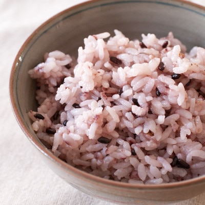 北の黒米(きたのむらさき)300g×4ケ【北海道深川市で誕生(※)した品種/白米に混ぜて炊飯】