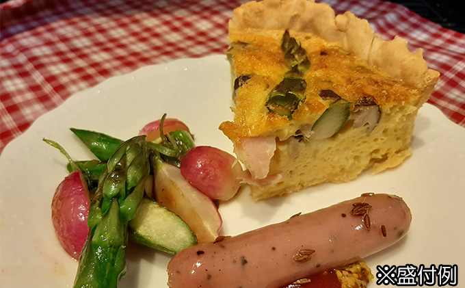 【2025年4月～出荷】朝採り ハウス グリーン アスパラ 1kg＆アスパラ キッシュ 北海道 富良野市 (バリアフリーの宿＆カフェ いつか富良野へ) 野菜 新鮮 直送 朝採り アスパラガス 道産 北海道 ふらの