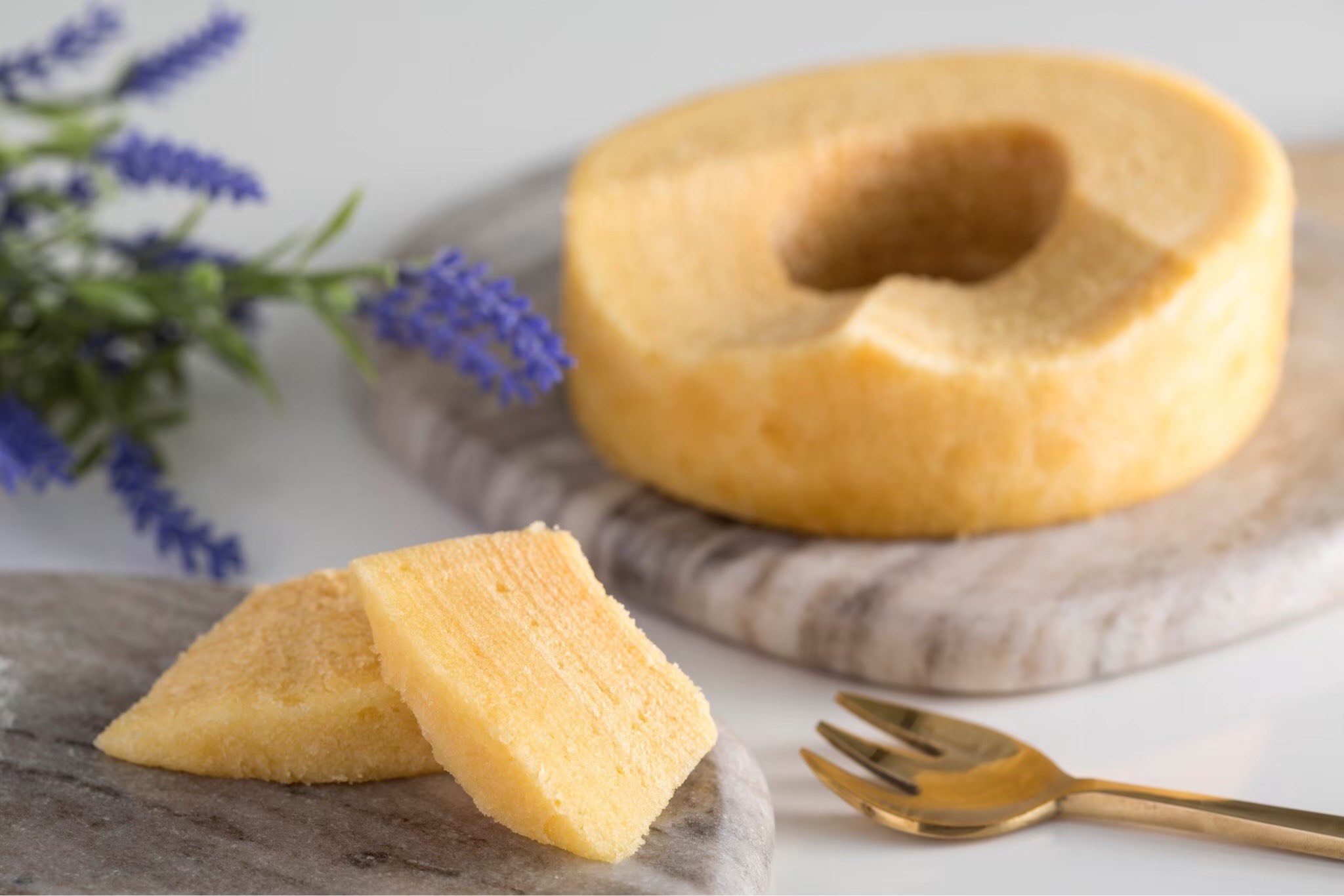 北海道 富良野市 ギフトセットプレミアム  バウムクーヘン スイーツ デザート 道産 ケーキ【Haus Von Frau Kurosawa】(お菓子 スイーツ デザート お祝い おやつ 贈り物