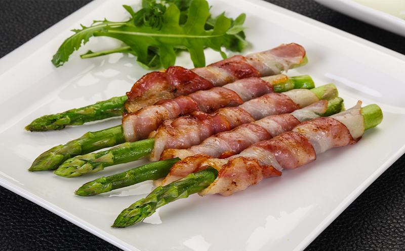 	 【2026年5月～発送】半農半画家 イマイ畑 自慢の≪アスパラガス 2kg M-2Lサイズ混合≫ 露地栽培 北海道 富良野市 (イマイカツミ) 野菜 アスパラ 健康 太い 安心 道産 産地直送