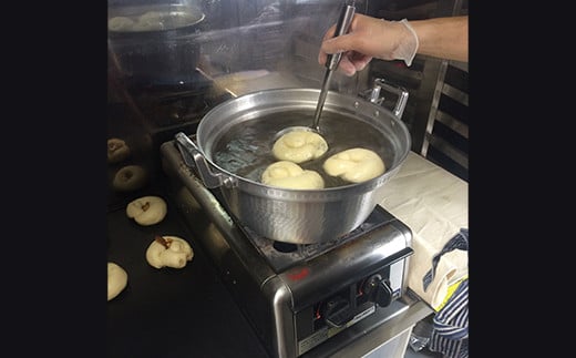 トモヱベーグル 「オーガニックレーズン＆くるみ」１０個セット【33000501】