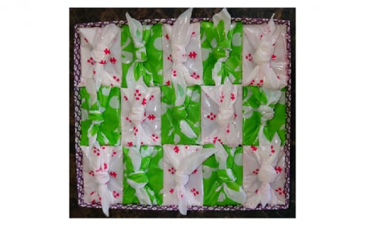 北海道伊達【つるや】特製・北の童(わらんべ)もち15個セット