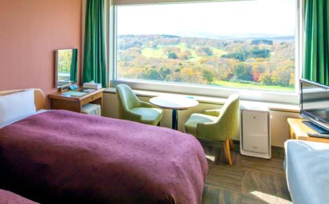 【1泊2日朝夕食付き】ご宿泊招待券〈2名様分〉北海道北広島市 宿泊チケット ツインルーム