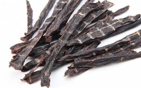 犬のおやつ　カムカムシカジカ　シカ肉の誘惑（鹿肉ジャーキー）細切りタイプ×３個 FKB033