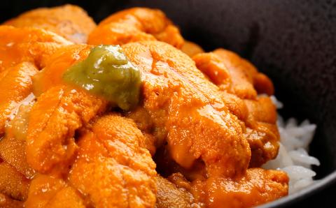 ☆知内町加工☆塩水エゾバフンウニ１００g×2パック【マルタカ高橋商店】