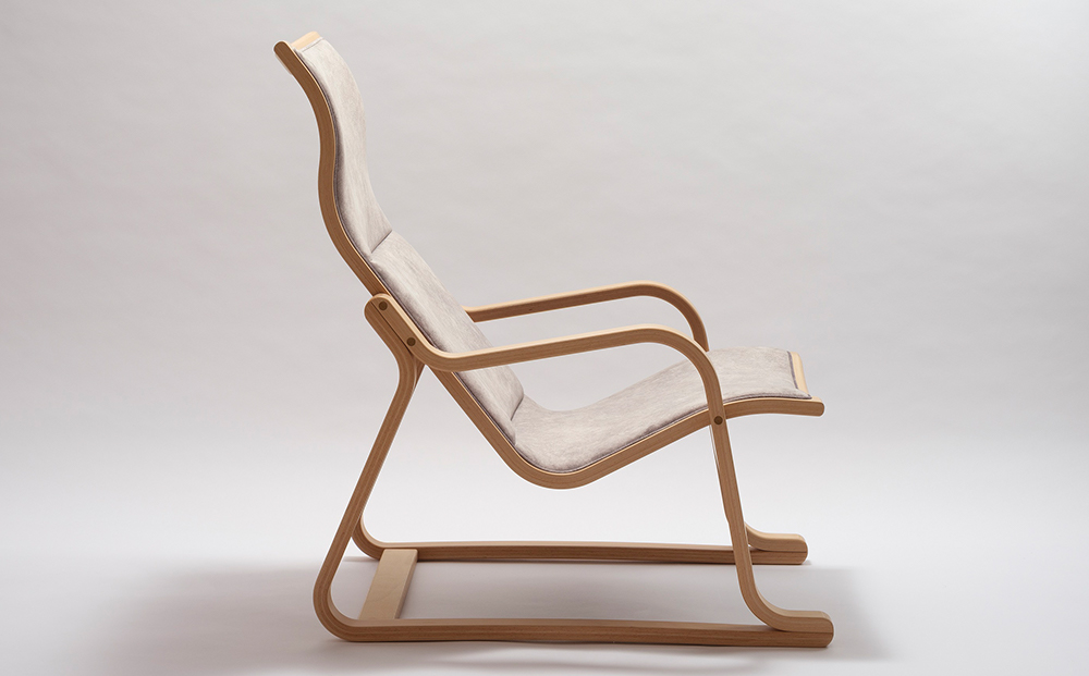 村澤一晃氏デザイン「オンダ＆オットマン+クッション付」マーブル《齋藤製作所》