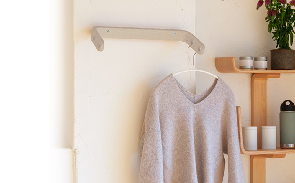 中村圭吾氏デザイン★ウォールハンガー★アイスグレー《齋藤製作所》