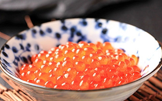 毛ガニ（350g×2尾）といくら醤油漬け（200g）のセット＜ワイエスフーズ＞ かに カニ いくら いくら醤油漬け イクラ 醤油漬け 魚卵 森町 ふるさと納税 北海道 毛蟹 毛かに 毛ガニ mr1-0018