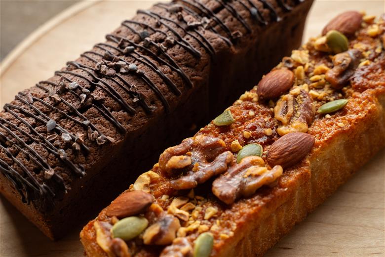 【ワインにぴったり】濃厚な2つのパウンドケーキ ショコラ ナッツ チョコレート バター はちみつ アーモンド デザート スイーツ お取り寄せ ギフト 北海道 せたな町 ふるさと納税