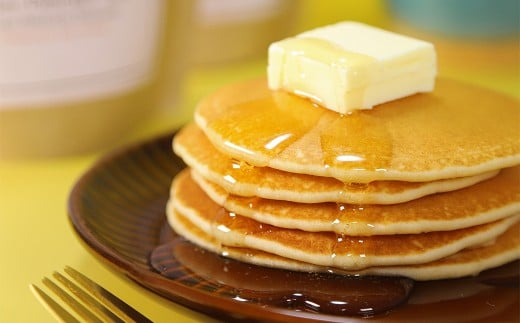 北海道蘭越産 米粉パンケーキ （3個入り） グルテンフリー 約225g×3個 （計約675g） ミックス粉 ミックス パンケーキ 米粉 スイーツ デザート お菓子 菓子 洋菓子 ゆめぴりか 北海道 蘭越町 常温