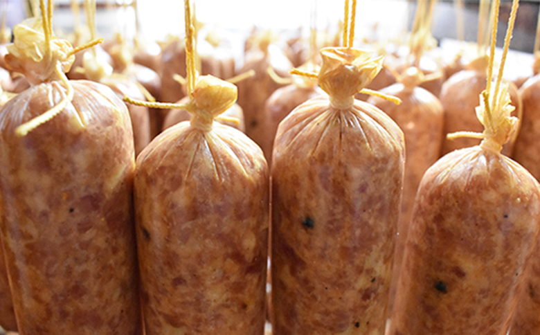 【北海道産豚肉使用】ビアーブルストポークソーセージ2個（170g×2）【2418801】