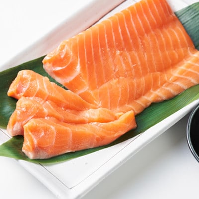 北海道とまりカブトサーモン　ロイン1本・ハーフロイン2個(計440g前後)【配送不可地域：離島】