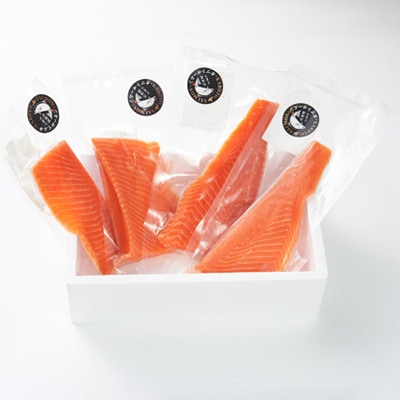 北海道とまりカブトサーモン　ハーフロイン4個(計440g前後) 小分け【配送不可地域：離島】