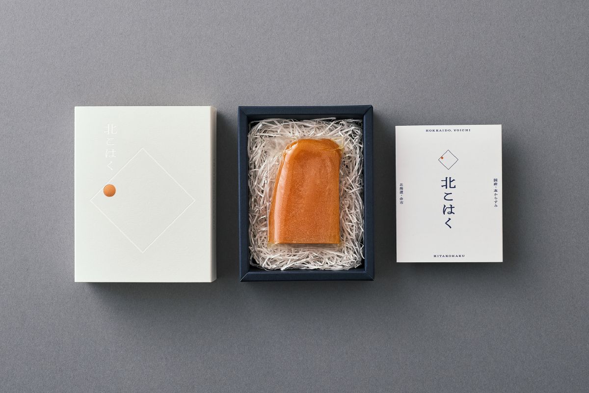 国産本からすみ 北こはく カット40g 余市ウイスキー仕上げ 国産 無添加 北海道 余市 おつまみ 高級 ギフト プレゼント カラスミ 唐墨 ボッタルガ 魚卵 肴 珍味 日本酒 ウイスキー パスタ お中元 お歳暮 正月 産地直送 お取り寄せ_Y122-0014