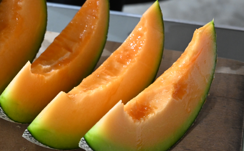 北海キングメロン 2玉