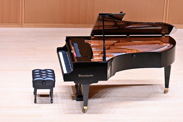 北海道奈井江町　コンチェルトホール　ベーゼンドルファー　ピアノ【3時間】試弾チケット