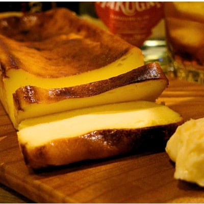 ラム酒香る【のんべえバスクチーズケーキ】自家製ウォッシュチーズ使用　お酒に合う　濃厚チーズケーキ【配送不可地域：離島】