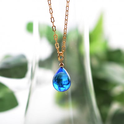 【Soukore】ガラスアクセサリー・ブルー・ネックレス(ゴールド)