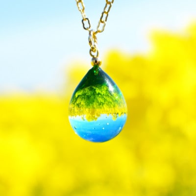 【Soukore】ガラスアクセサリー・菜の花と空・ネックレス