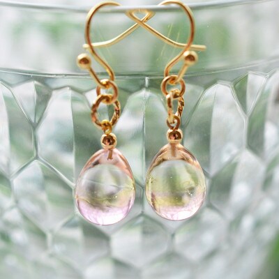 【Soukore】ガラスアクセサリー・イエローピンク・ピアス