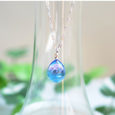 【Soukore】ガラスアクセサリー・ピンクブルー・ネックレス(シルバー)