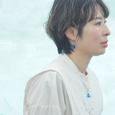 【Soukore】ガラスアクセサリー・ブルー・ネックレス(シルバー)