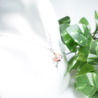 【Soukore】ガラスアクセサリー・タンチョウ粉雪の舞・ネックレス