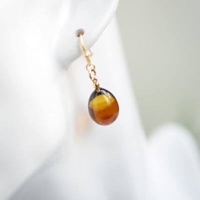 【Soukore】ガラスアクセサリー・アンバー・ピアス