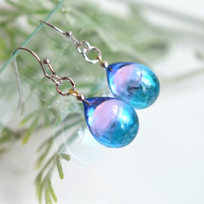 【Soukore】ガラスアクセサリー・ピンクブルー・ピアス(シルバー)