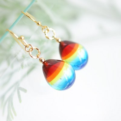 【Soukore】ガラスアクセサリー・レインボー・ピアス