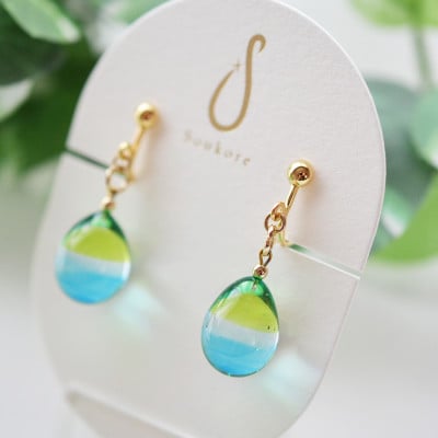 【Soukore】ガラスアクセサリー・菜の花と空・イヤリング