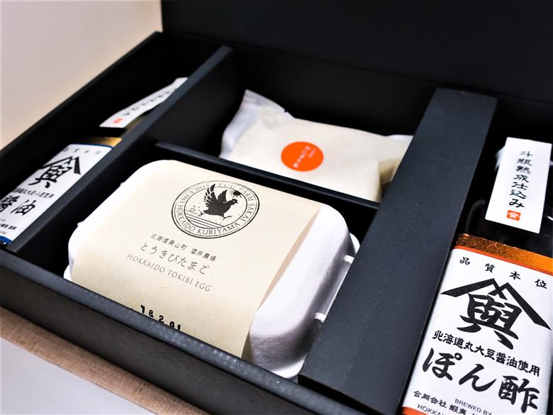 大切な人におくりたい　すべて北海道栗山町産のたまごかけご飯ギフトボックス 「しょうゆ・ぽん酢」