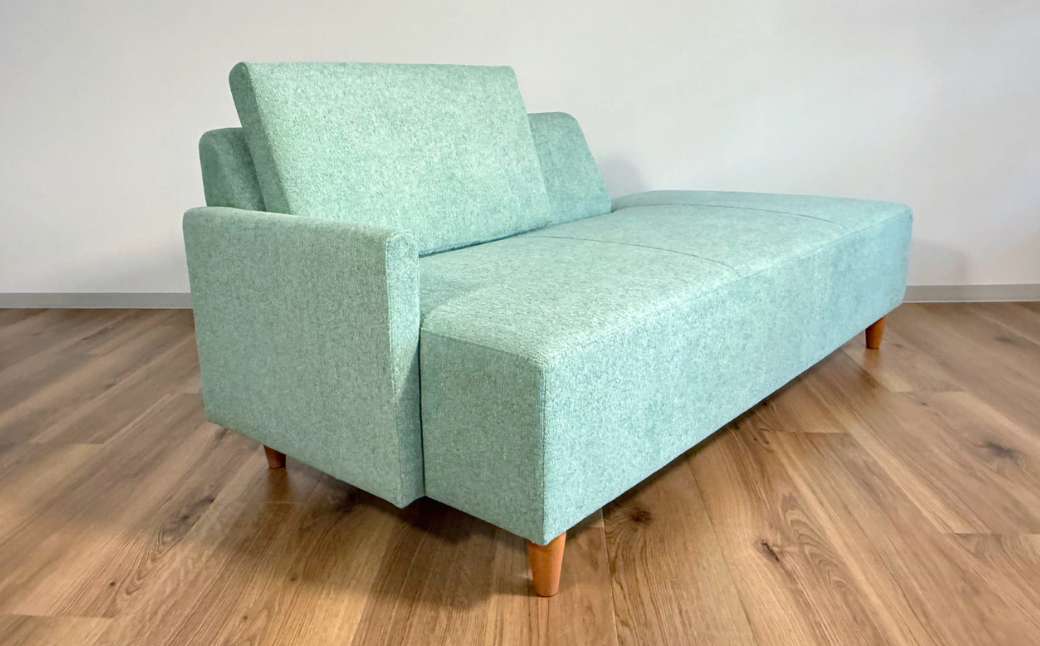 カウチソファー3人掛け 幅Mサイズ 【張地100種類以上・木脚塗装色選択可】（トリップ）