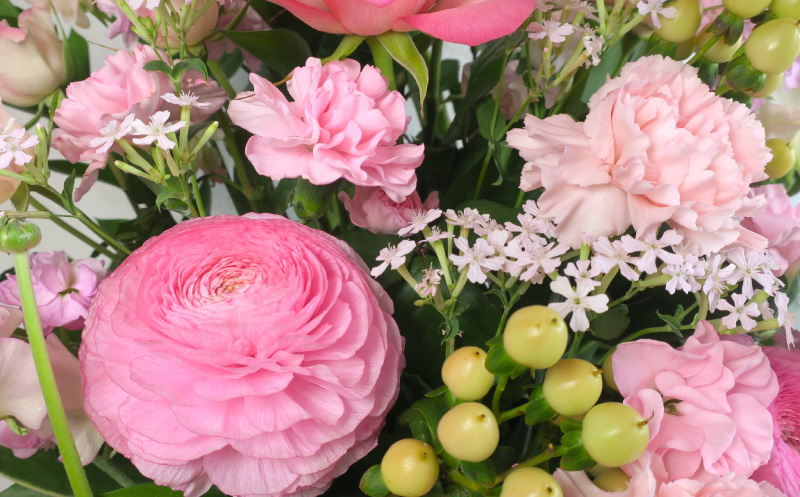 お祝いアレンジフラワー「ふんわりピンクの季節の花ギフト」（大）ギフト対応可 贈り物 記念日 お花