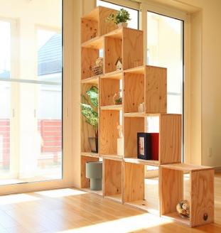 北海道育ちの木材を使った宮大工特製 「キューブBOX M」