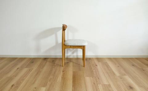 ダイニングチェア 肘なし 【張地・木塗装色選択可】北欧風