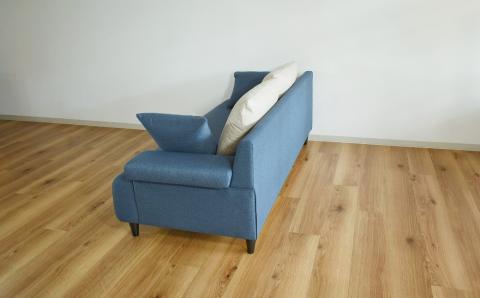 ソファー 3人掛け【張地・木脚塗装色選択可】ローソファー（ジーナ）