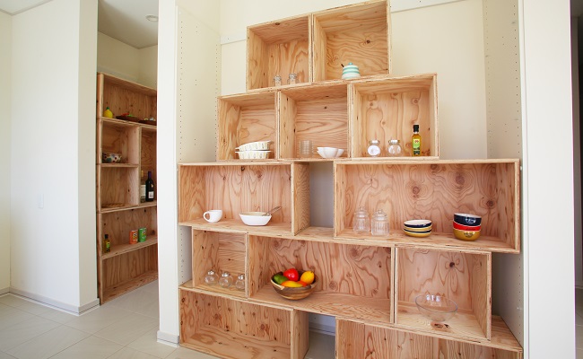 北海道育ちの木材を使った宮大工特製「多機能BOXセット」