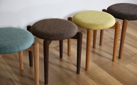 スタッキングスツール【張地・木脚塗装色選択可】