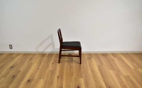 ダイニングチェア 肘なし【張地・木塗装色選択可】幅小さめ