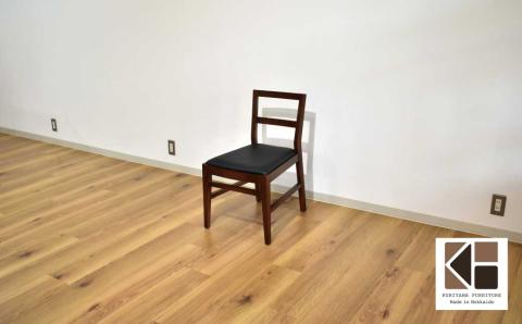 ダイニングチェア 肘なし【張地・木塗装色選択可】幅小さめ